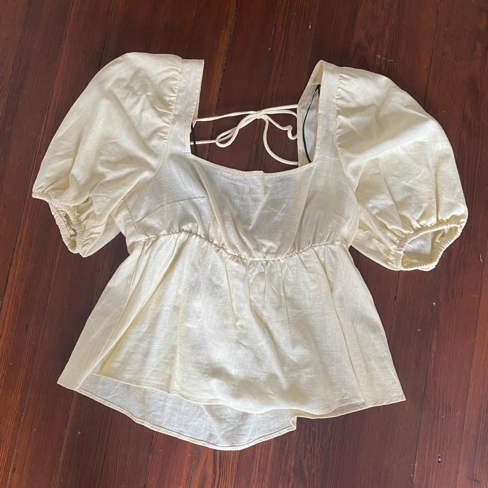H&M Yellow Puff Sleeve Blouse with Smocked Details